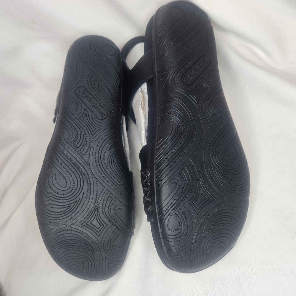 Baretraps Jalen Asymmetrical Flat Sandal Black NWT Sz 7 Sandal Strappy Walking - Picture 4 of 9